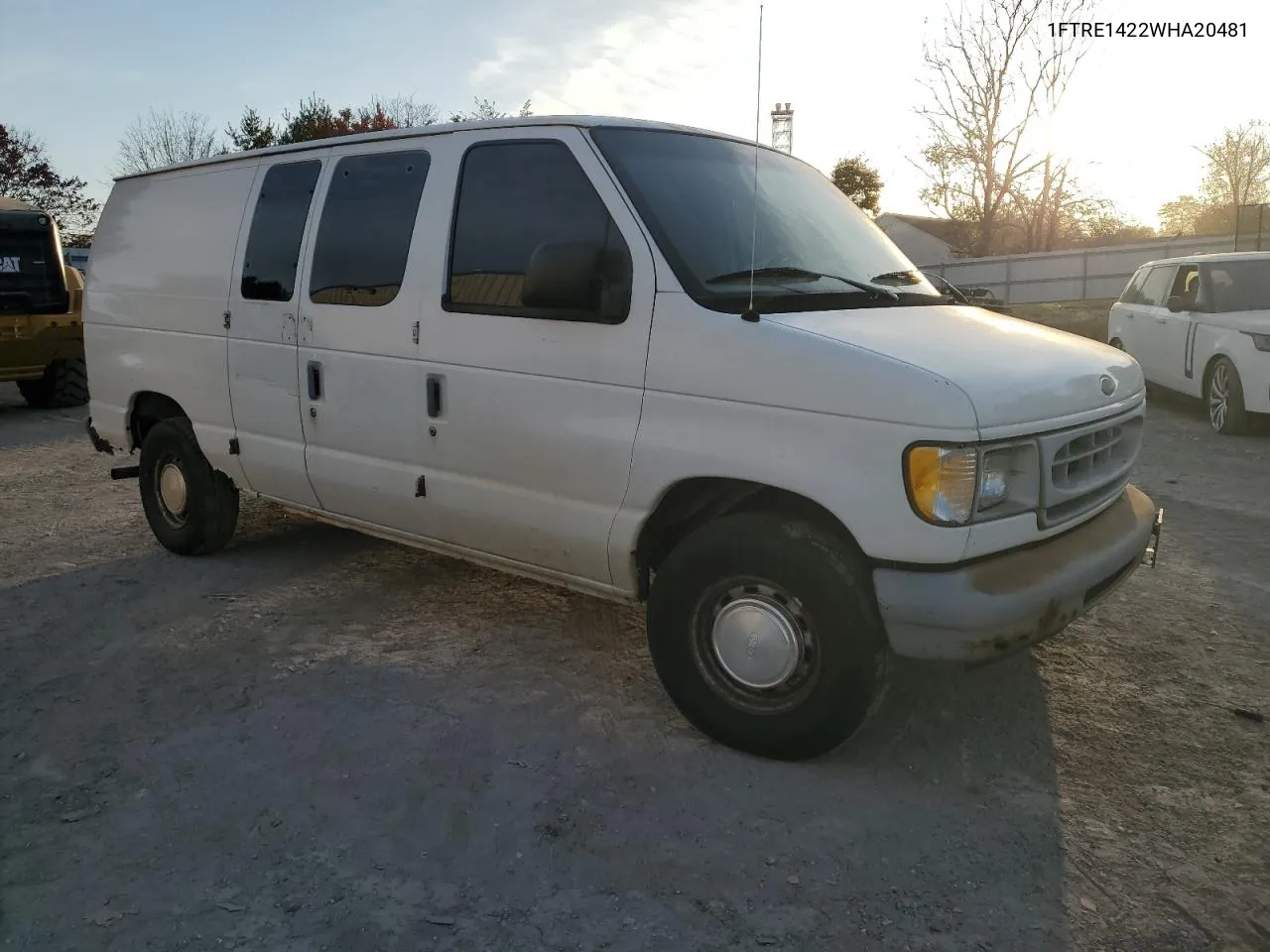 1998 Ford Econoline E150 Van VIN: 1FTRE1422WHA20481 Lot: 76829324