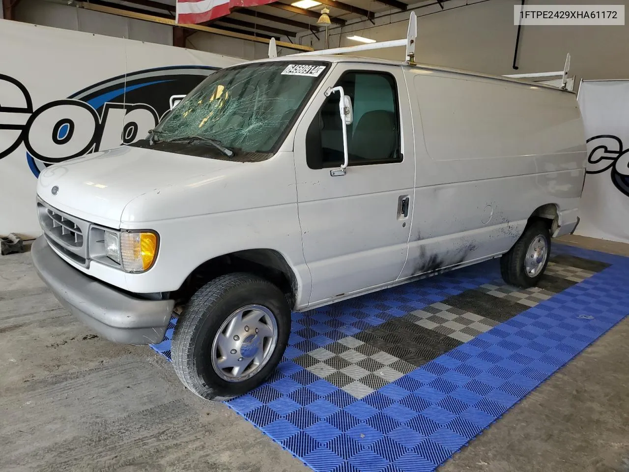 1FTPE2429XHA61172 1999 Ford Econoline E250 Van