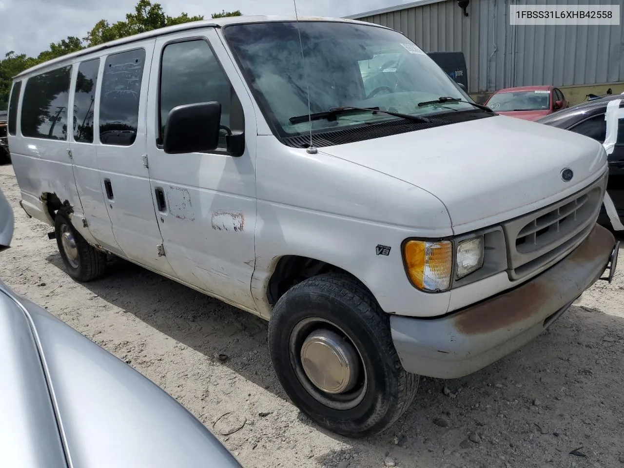 1999 Ford Econoline E350 Super Duty Wagon VIN: 1FBSS31L6XHB42558 Lot: 69825694