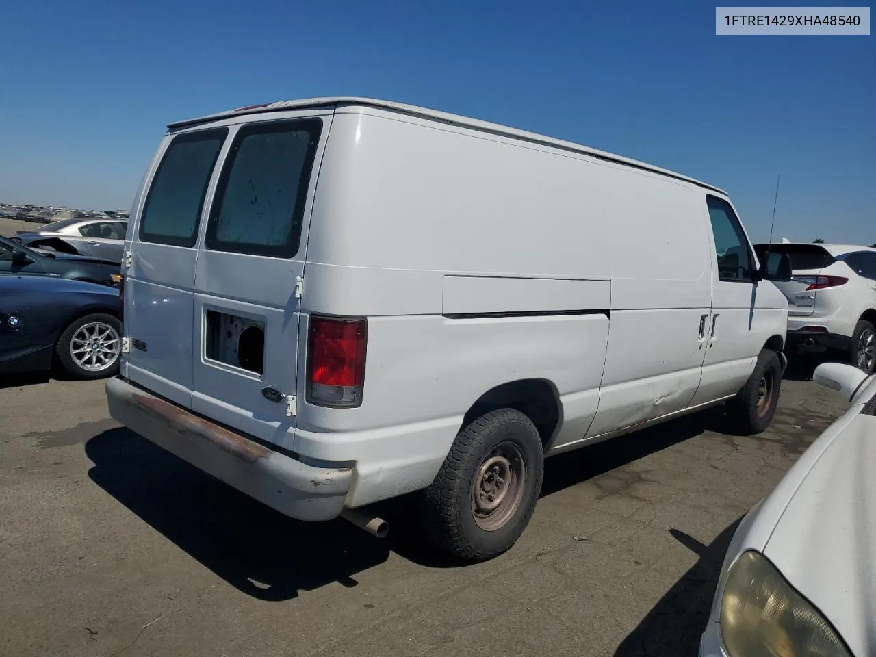 1FTRE1429XHA48540 1999 Ford Econoline E150 Van