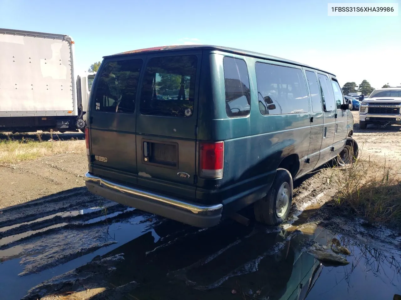 1999 Ford Econoline E350 Super Duty Wagon VIN: 1FBSS31S6XHA39986 Lot: 71717924