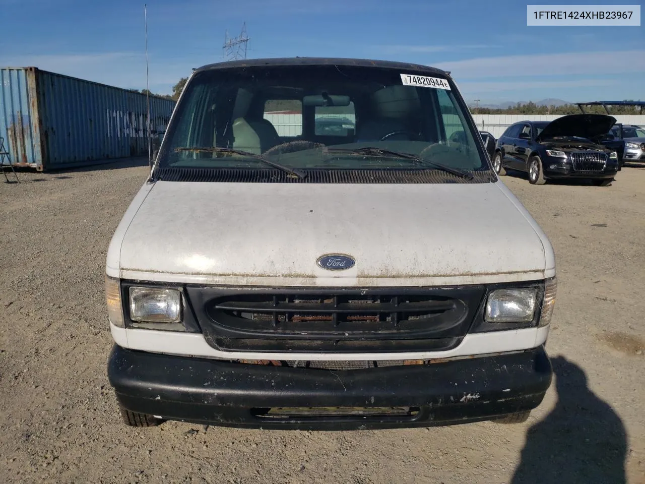 1999 Ford Econoline E150 Van VIN: 1FTRE1424XHB23967 Lot: 74820944