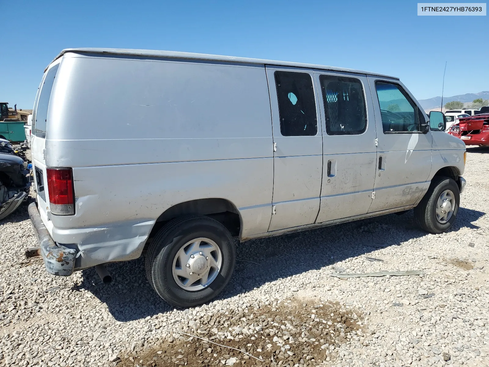 1FTNE2427YHB76393 2000 Ford Econoline E250 Van