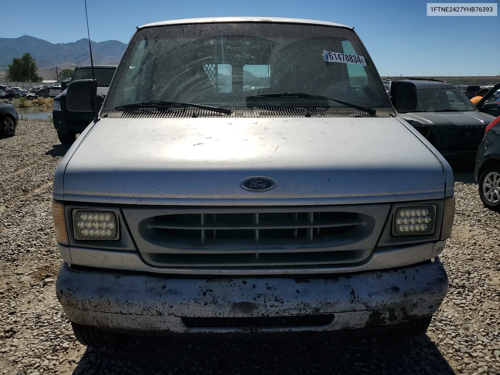 2000 Ford Econoline E250 Van VIN: 1FTNE2427YHB76393 Lot: 64876464