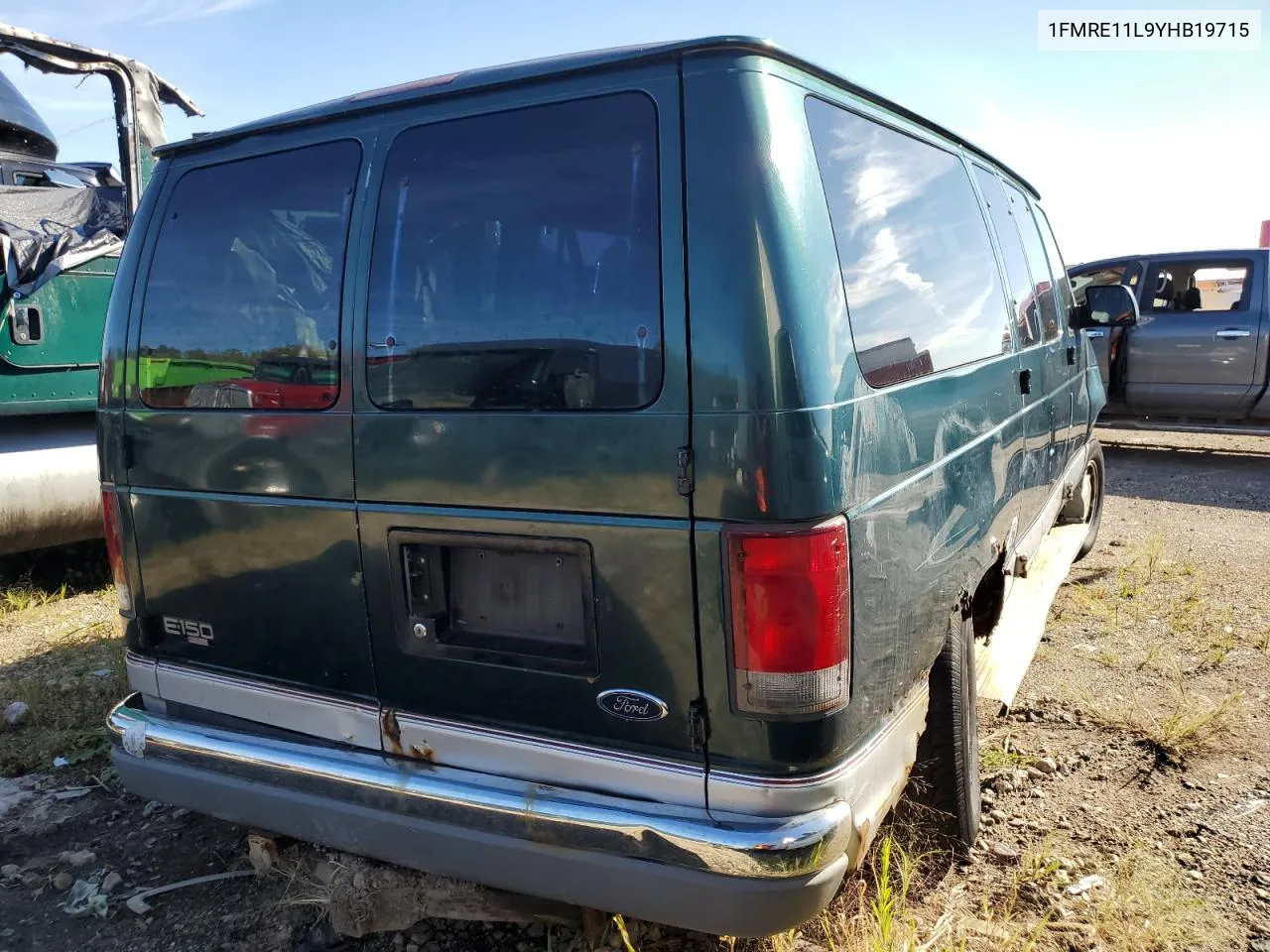 2000 Ford Econoline E150 Wagon VIN: 1FMRE11L9YHB19715 Lot: 69192734