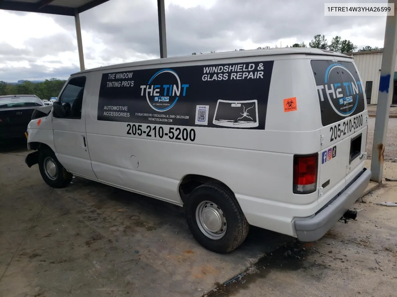 2000 Ford Econoline E150 Van VIN: 1FTRE14W3YHA26599 Lot: 71565254