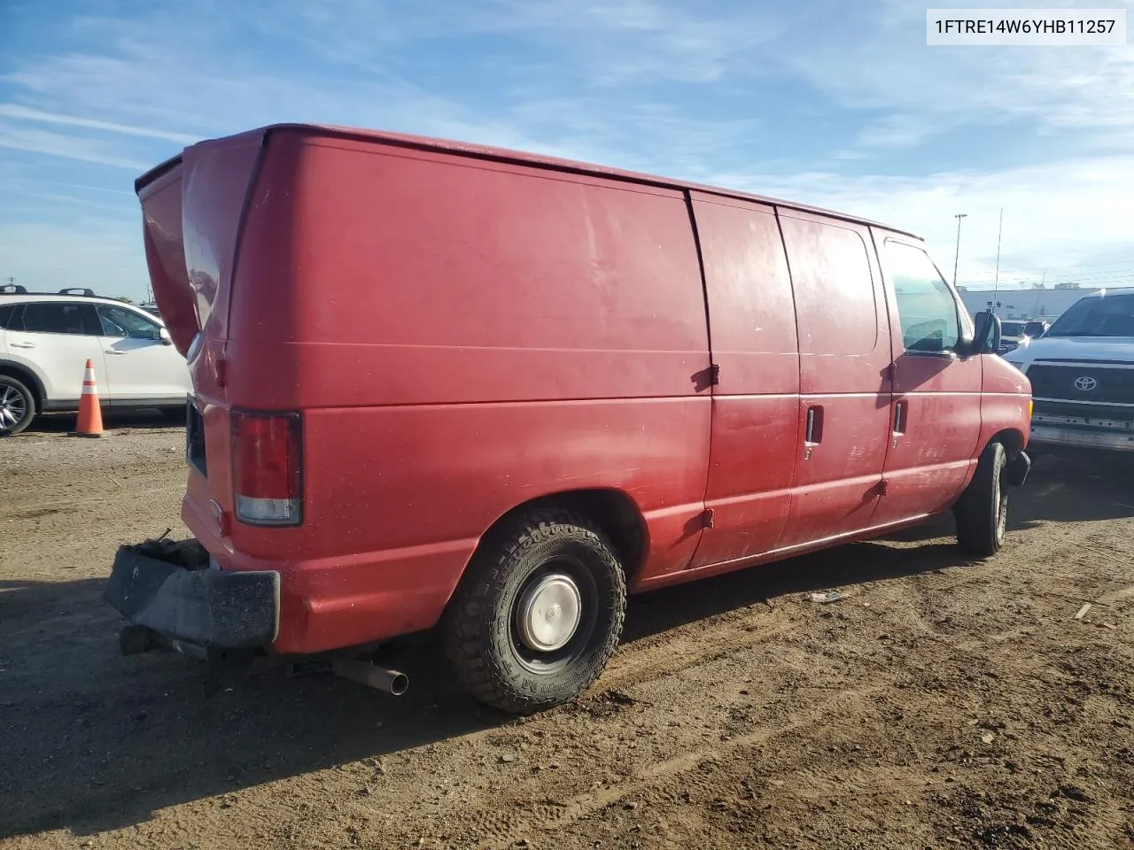 2000 Ford Econoline E150 Van VIN: 1FTRE14W6YHB11257 Lot: 72858124