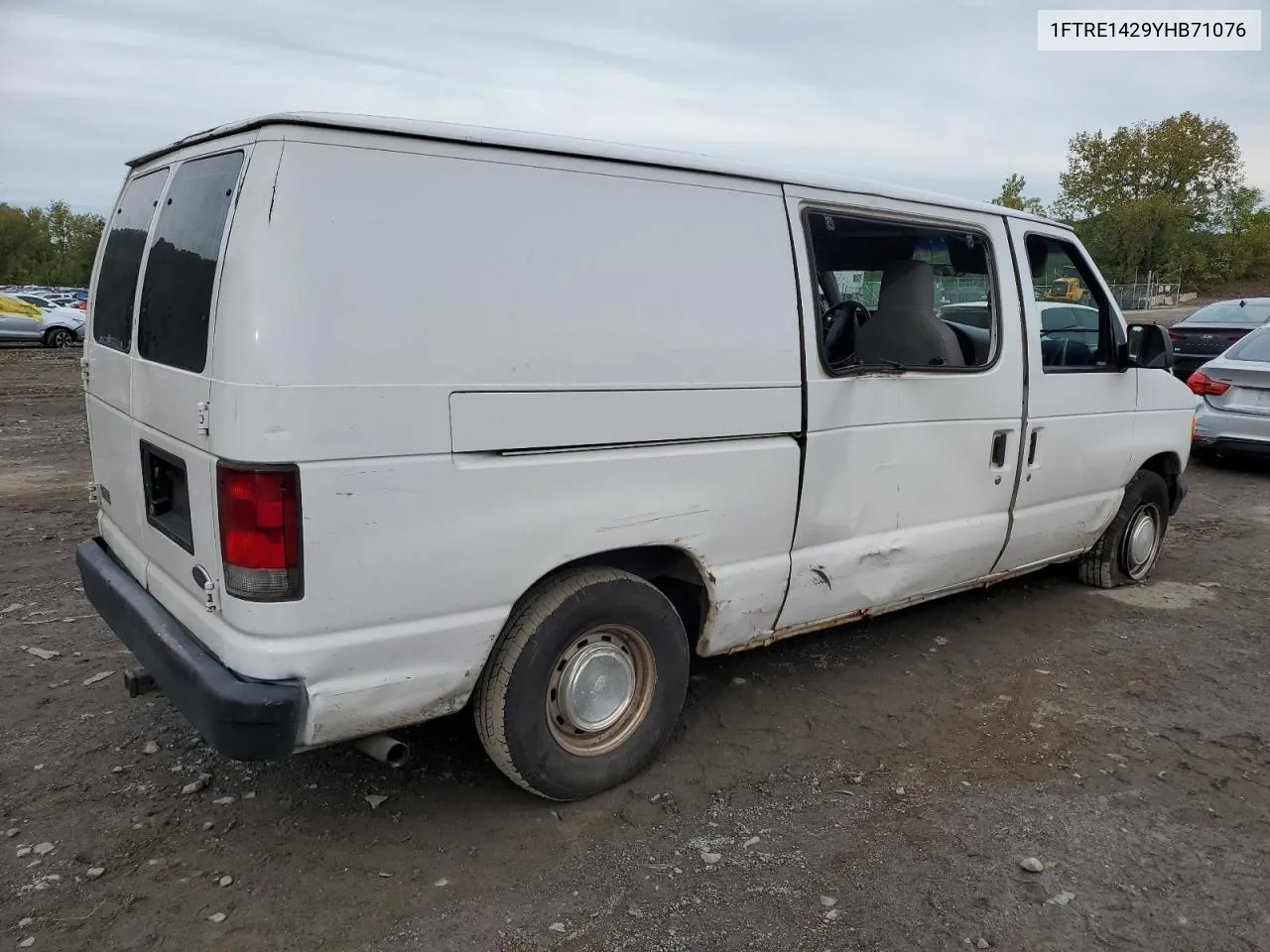 2000 Ford Econoline E150 Van VIN: 1FTRE1429YHB71076 Lot: 73189234