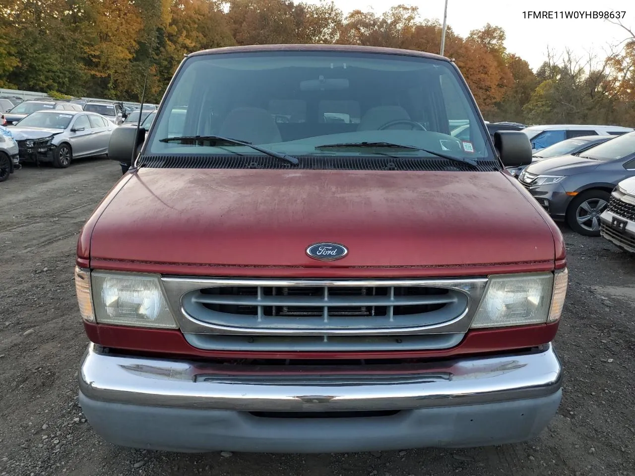 2000 Ford Econoline E150 Wagon VIN: 1FMRE11W0YHB98637 Lot: 76061284