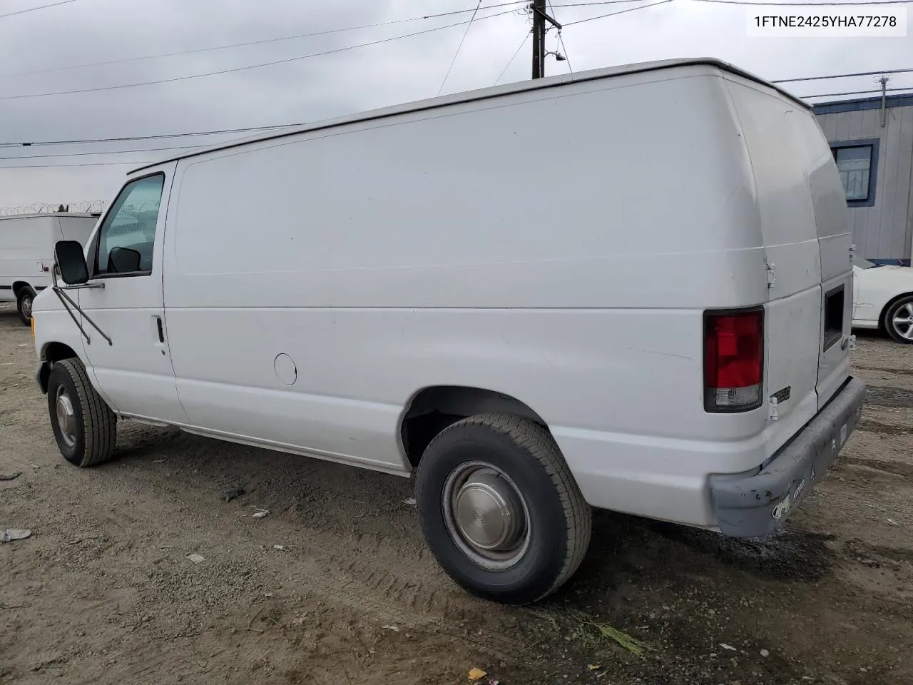 2000 Ford Econoline E250 Van VIN: 1FTNE2425YHA77278 Lot: 76517654