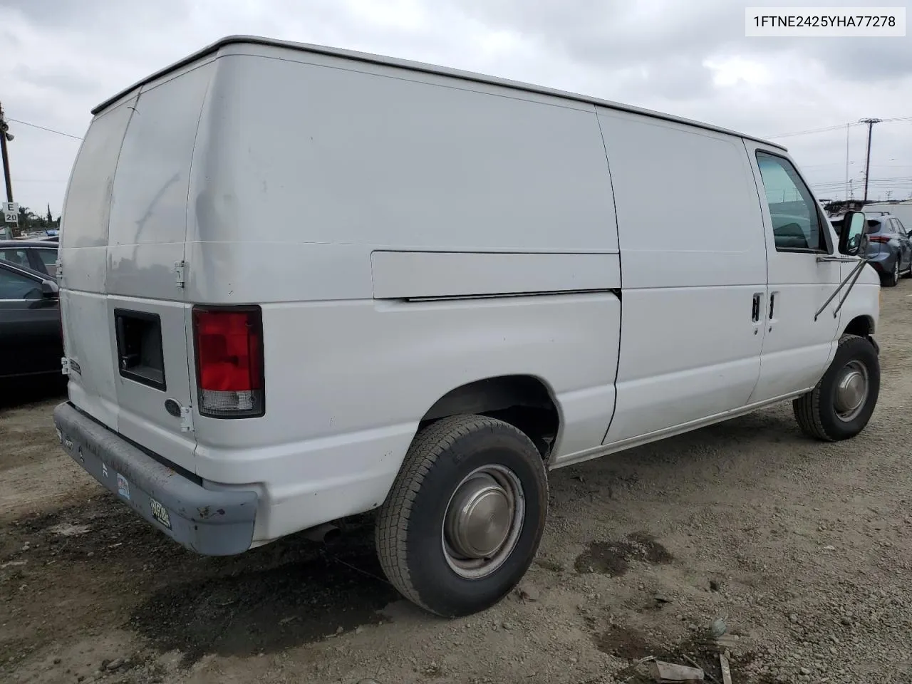 2000 Ford Econoline E250 Van VIN: 1FTNE2425YHA77278 Lot: 76517654