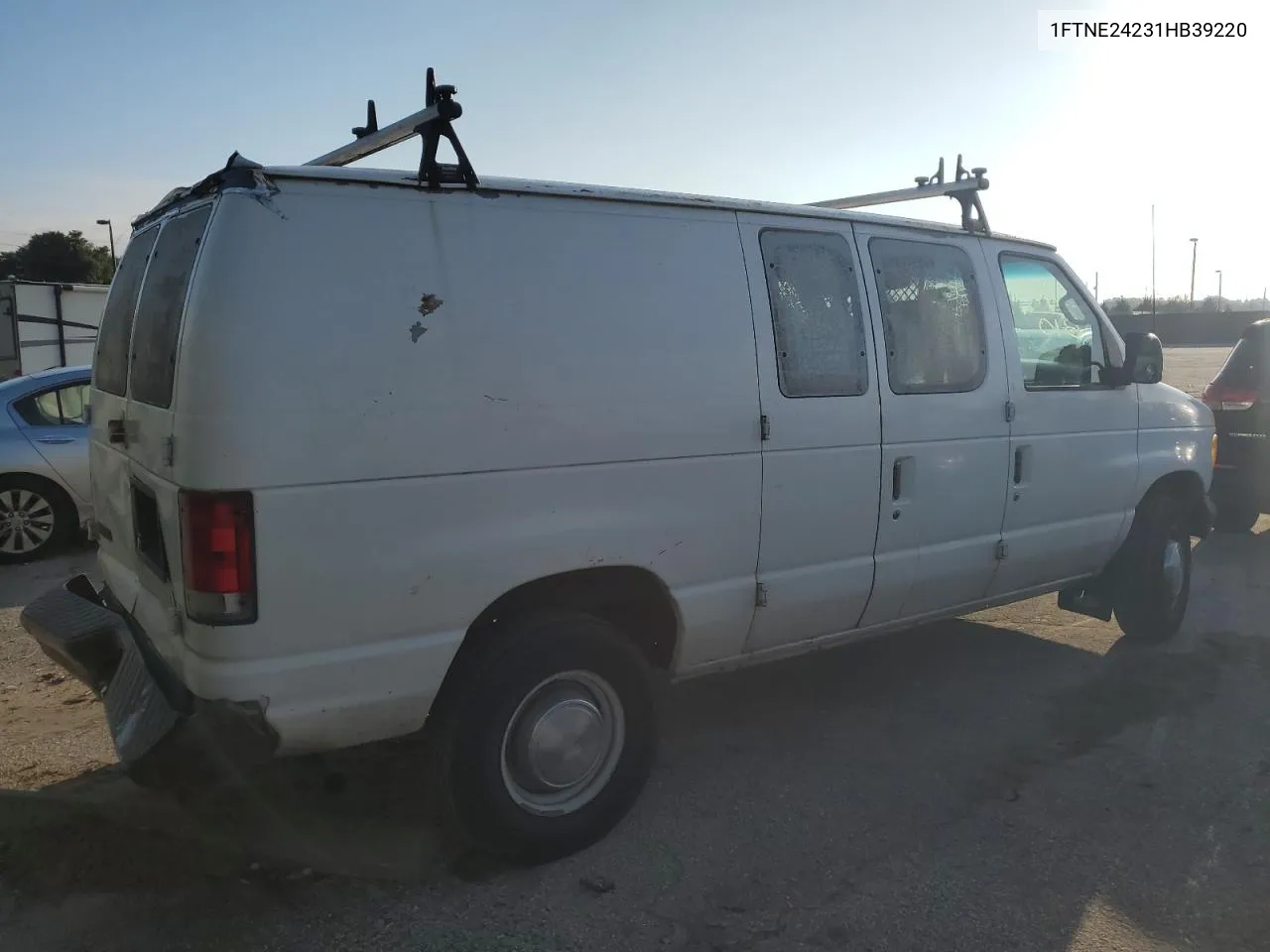 2001 Ford Econoline E250 Van VIN: 1FTNE24231HB39220 Lot: 71623634