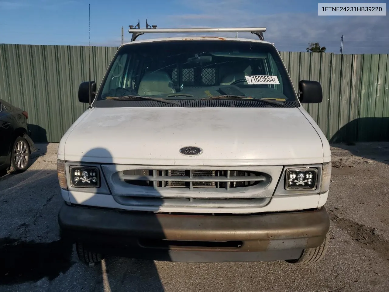 2001 Ford Econoline E250 Van VIN: 1FTNE24231HB39220 Lot: 71623634