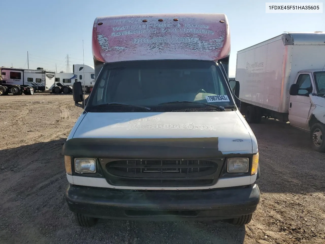 2001 Ford Econoline E450 Super Duty Cutaway Van VIN: 1FDXE45F51HA35605 Lot: 75559614