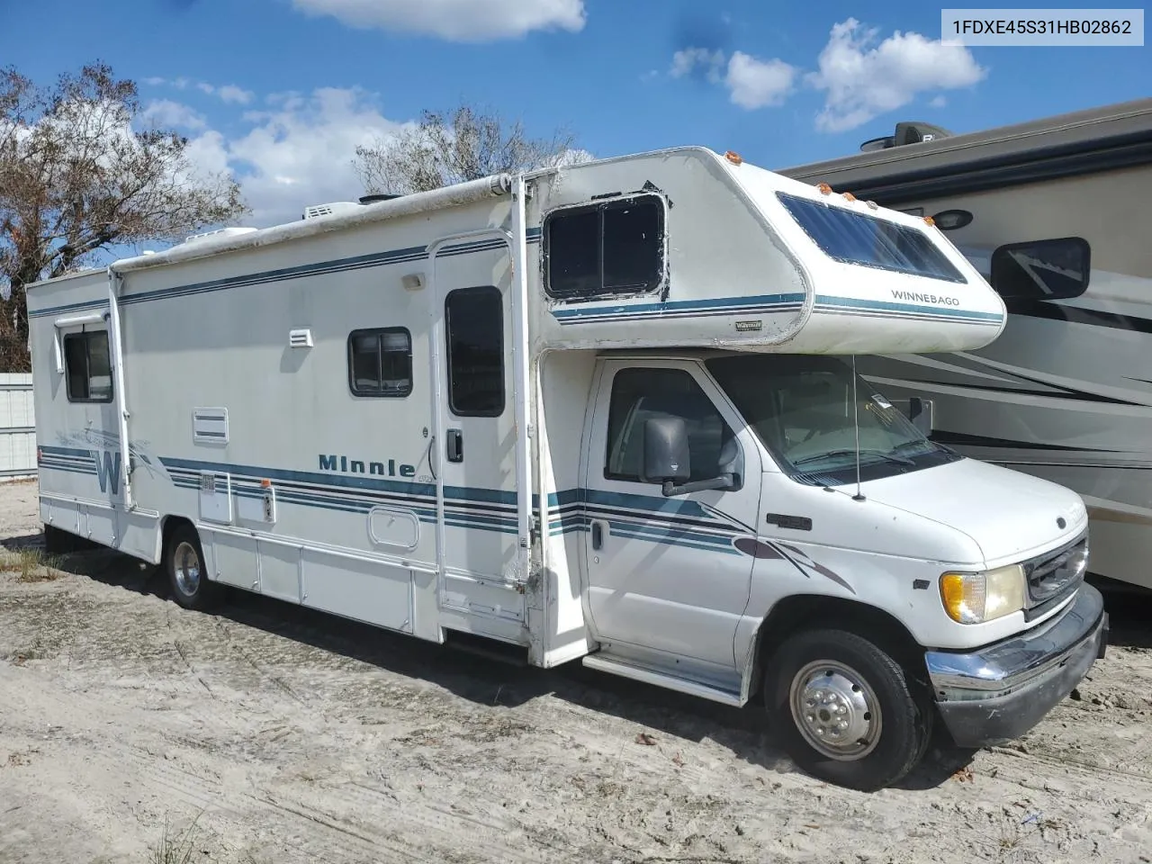 2001 Ford Econoline E450 Super Duty Cutaway Van VIN: 1FDXE45S31HB02862 Lot: 76667304