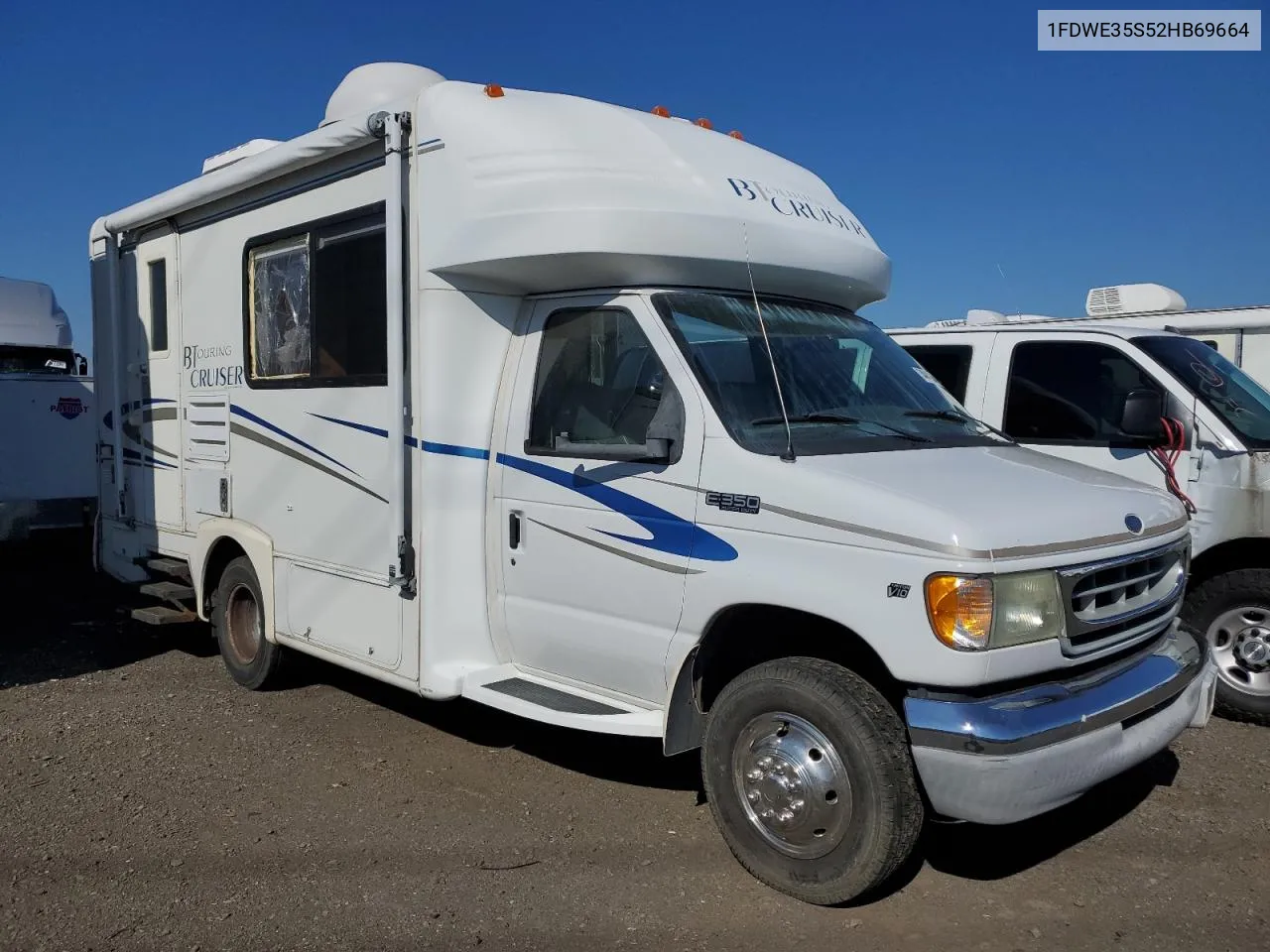 2002 Ford Econoline E350 Super Duty Cutaway Van VIN: 1FDWE35S52HB69664 Lot: 74049904