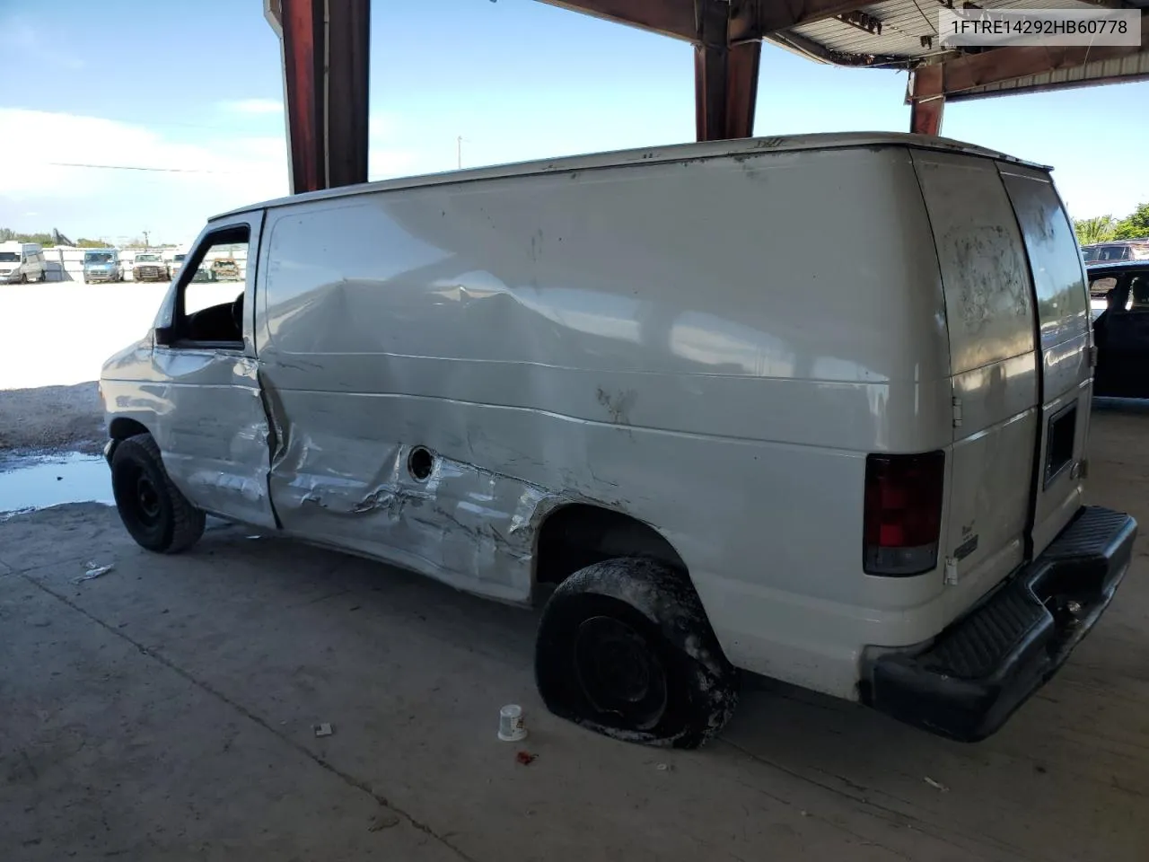 2002 Ford Econoline E150 Van VIN: 1FTRE14292HB60778 Lot: 74345234