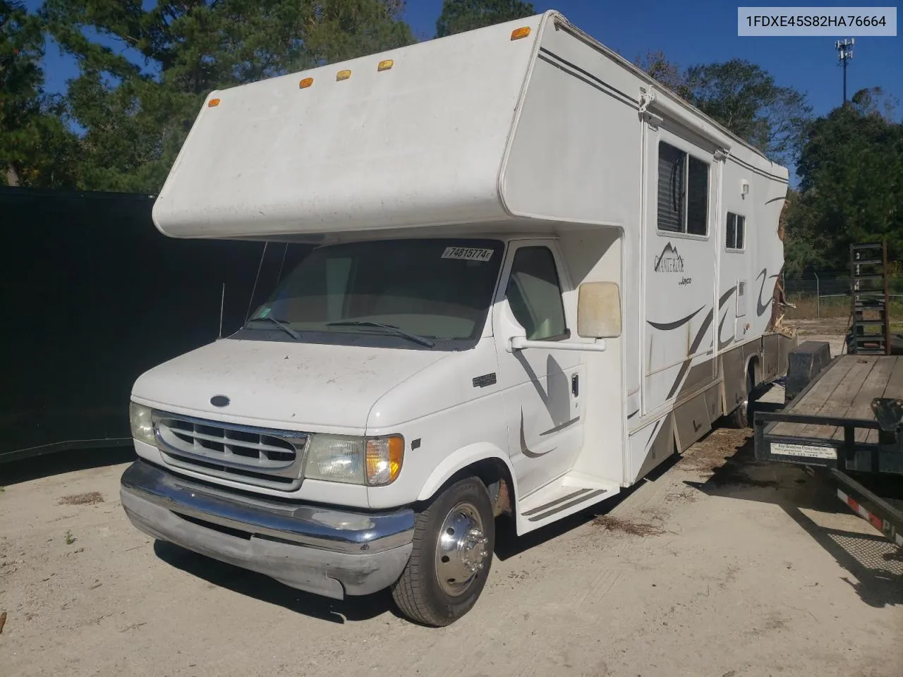 2002 Ford Econoline E450 Super Duty Cutaway Van VIN: 1FDXE45S82HA76664 Lot: 74815774