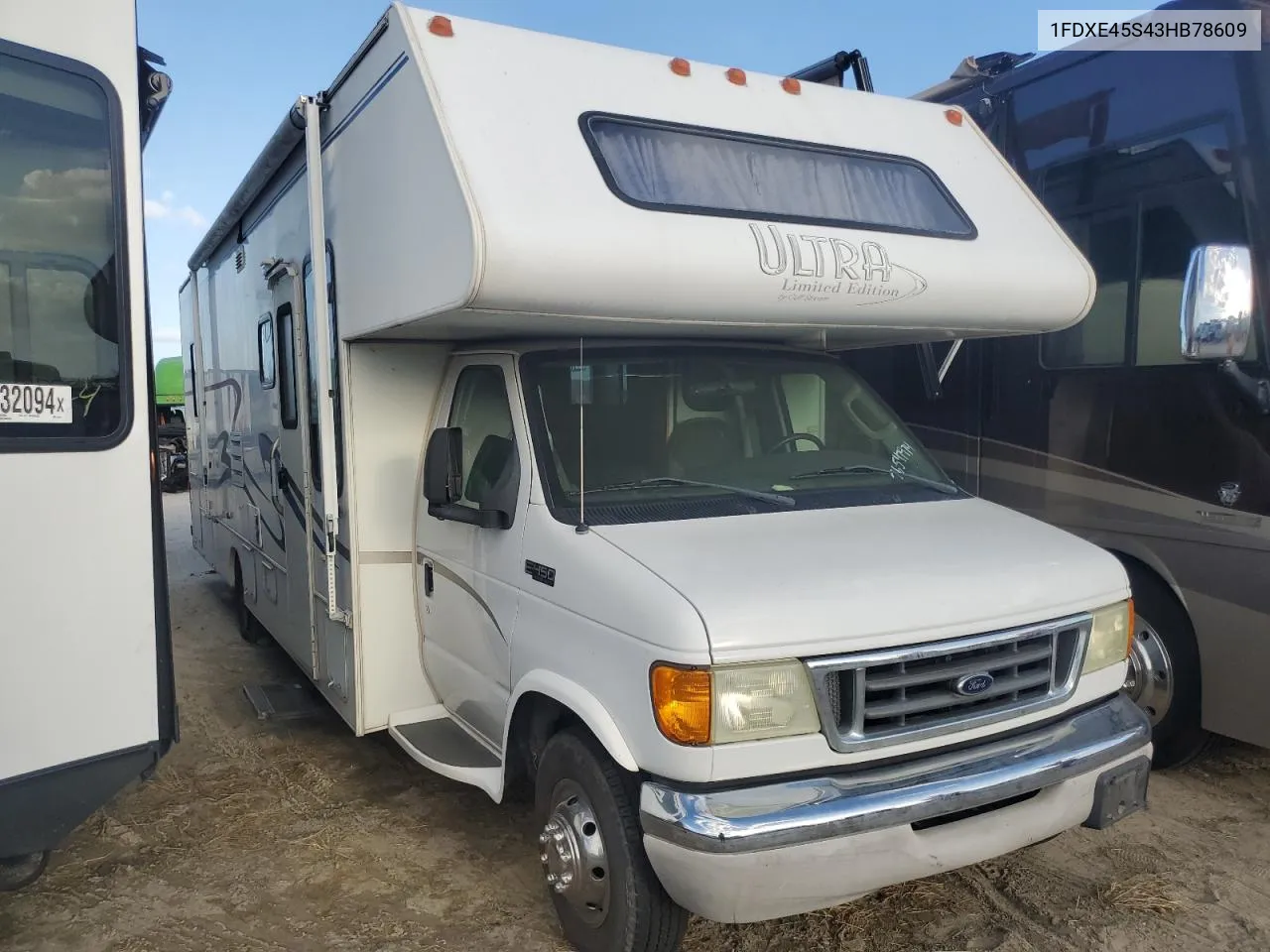 2003 Ford Econoline E450 Super Duty Cutaway Van VIN: 1FDXE45S43HB78609 Lot: 76547974