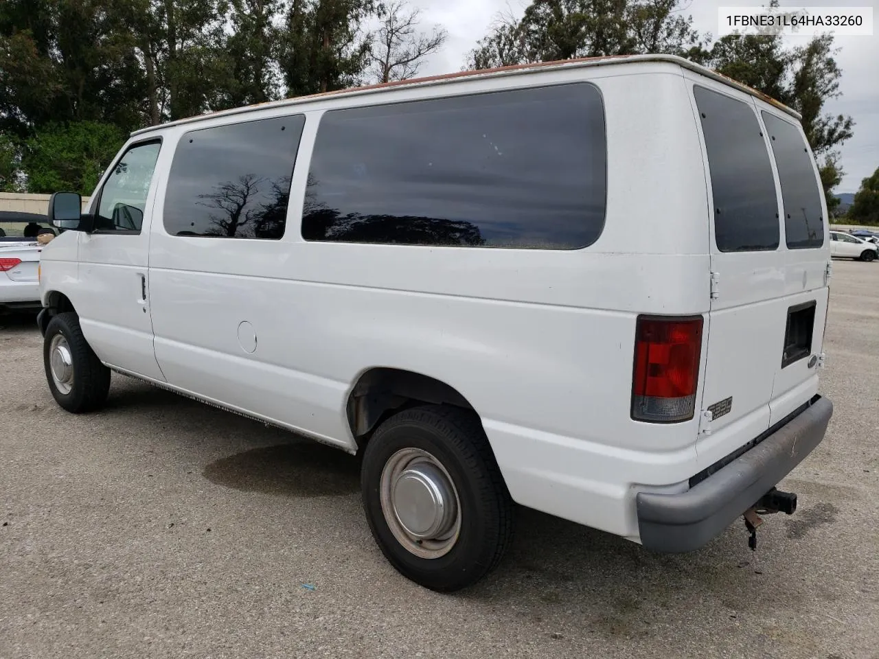 2004 Ford Econoline E350 Super Duty Wagon VIN: 1FBNE31L64HA33260 Lot: 46142784