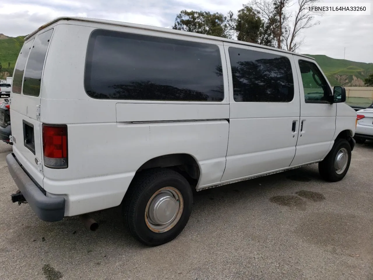 2004 Ford Econoline E350 Super Duty Wagon VIN: 1FBNE31L64HA33260 Lot: 46142784