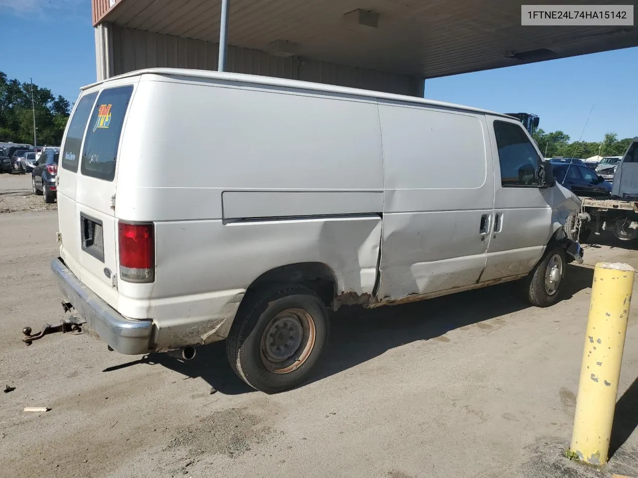 2004 Ford Econoline E250 Van VIN: 1FTNE24L74HA15142 Lot: 71520924