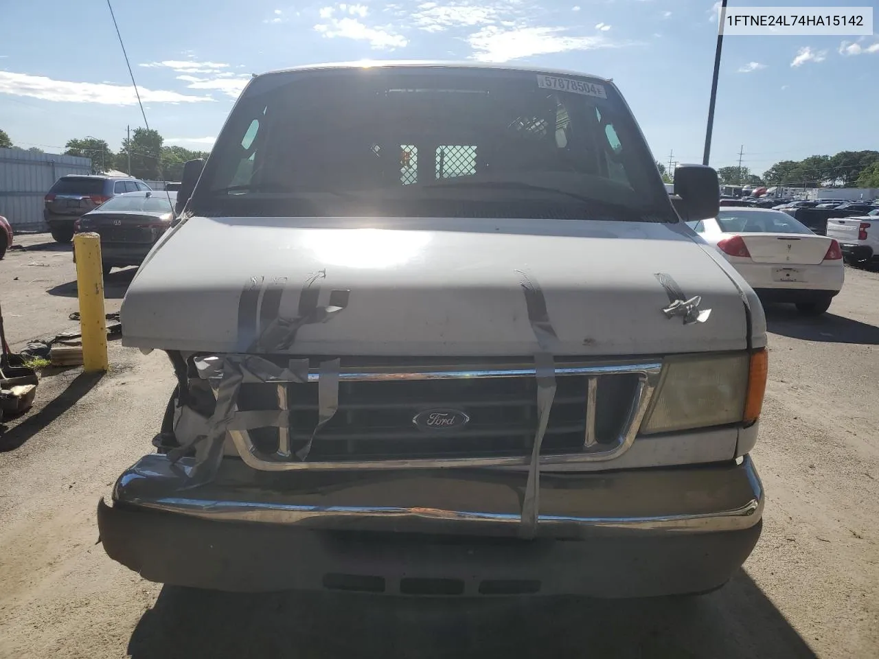 2004 Ford Econoline E250 Van VIN: 1FTNE24L74HA15142 Lot: 71520924