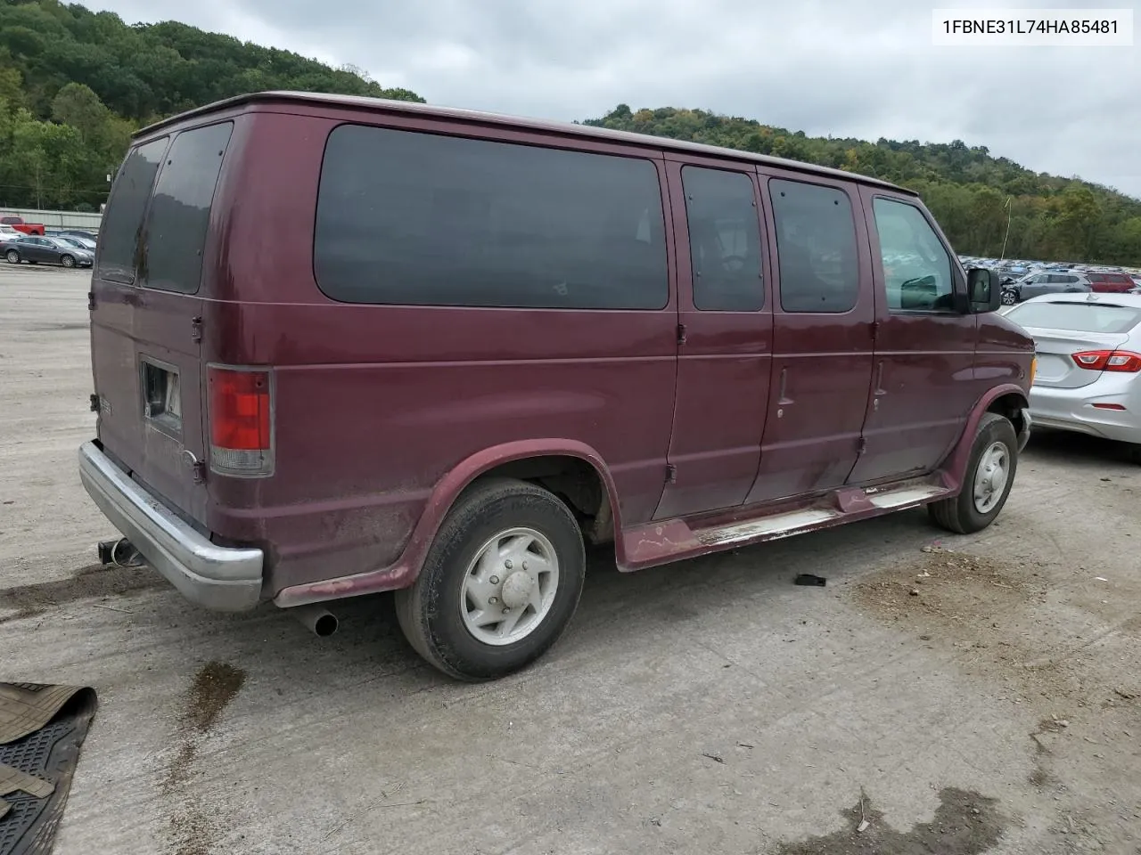 2004 Ford Econoline E350 Super Duty Wagon VIN: 1FBNE31L74HA85481 Lot: 73530394