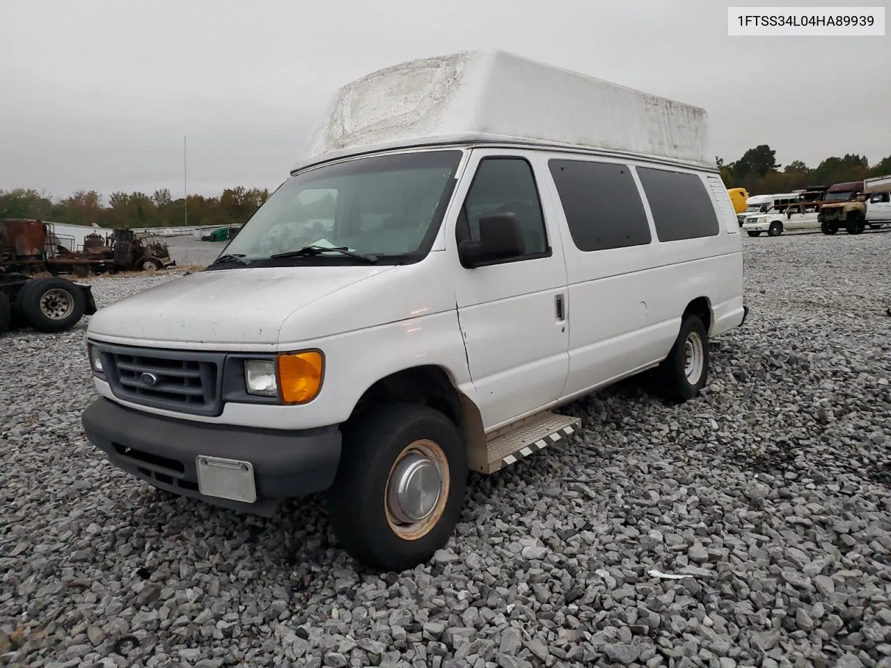 2004 Ford Econoline E350 Super Duty Van VIN: 1FTSS34L04HA89939 Lot: 77104114