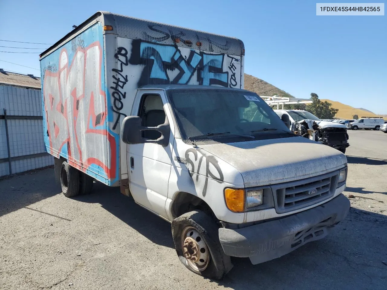 2004 Ford Econoline E450 Super Duty Cutaway Van VIN: 1FDXE45S44HB42565 Lot: 78871724