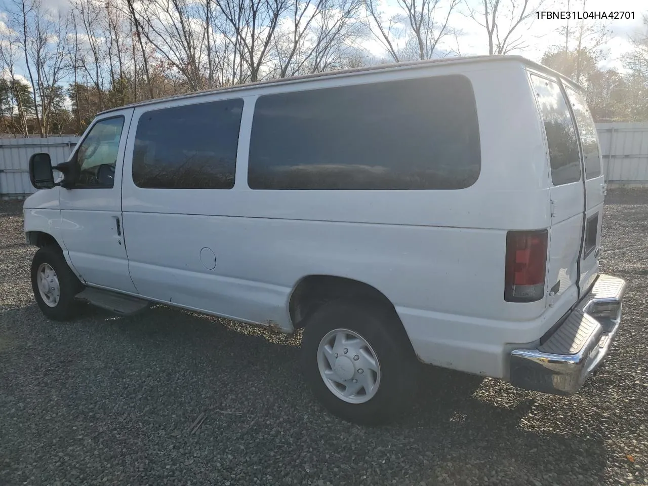 2004 Ford Econoline E350 Super Duty Wagon VIN: 1FBNE31L04HA42701 Lot: 80443874