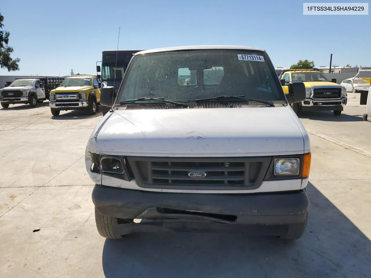 2005 Ford Econoline E350 Super Duty Van VIN: 1FTSS34L35HA94229 Lot: 67713114