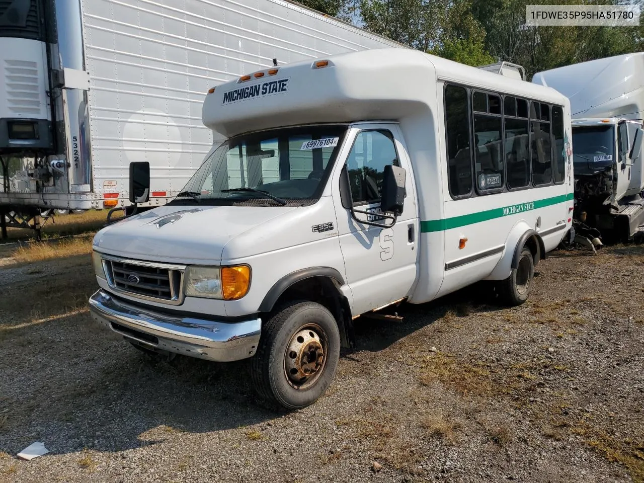 2005 Ford Econoline E350 Super Duty Cutaway Van VIN: 1FDWE35P95HA51780 Lot: 69976104