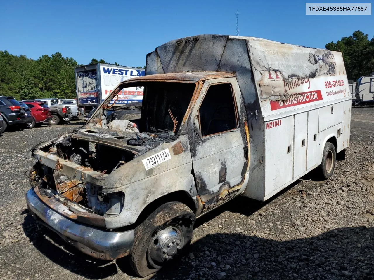 2005 Ford Econoline E450 Super Duty Cutaway Van VIN: 1FDXE45S85HA77687 Lot: 73311124