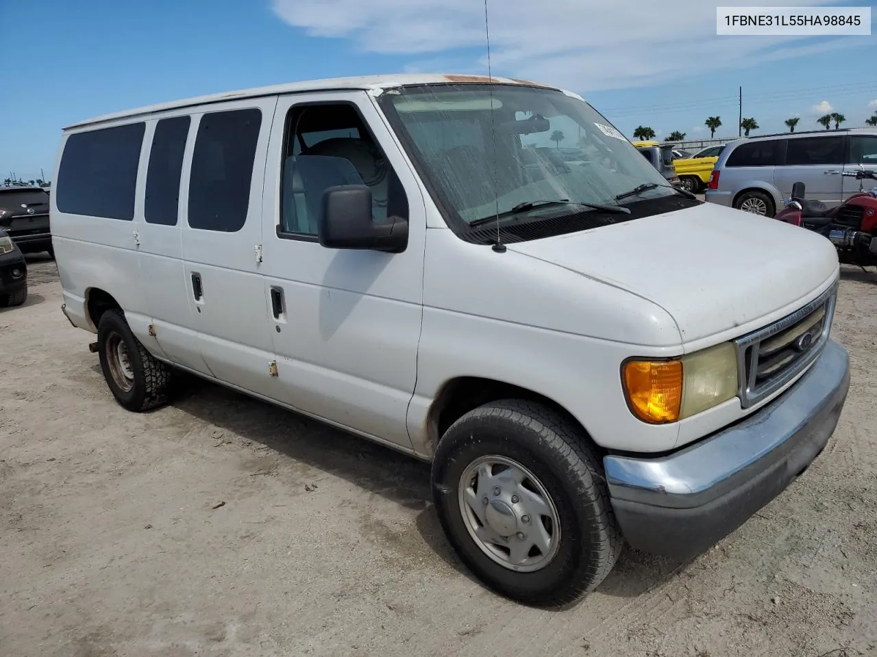 2005 Ford Econoline E350 Super Duty Wagon VIN: 1FBNE31L55HA98845 Lot: 74541374