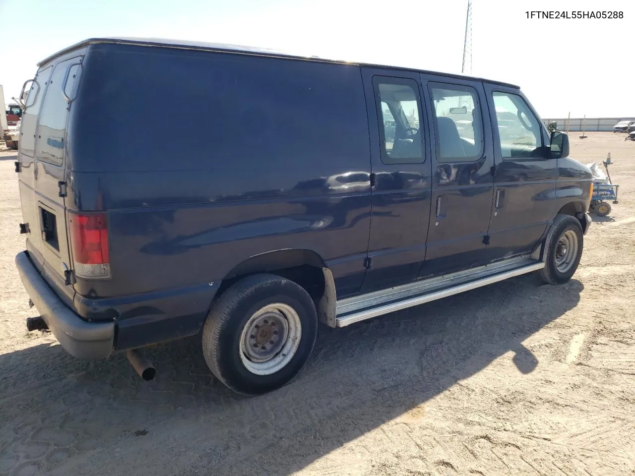 2005 Ford Econoline E250 Van VIN: 1FTNE24L55HA05288 Lot: 75017754