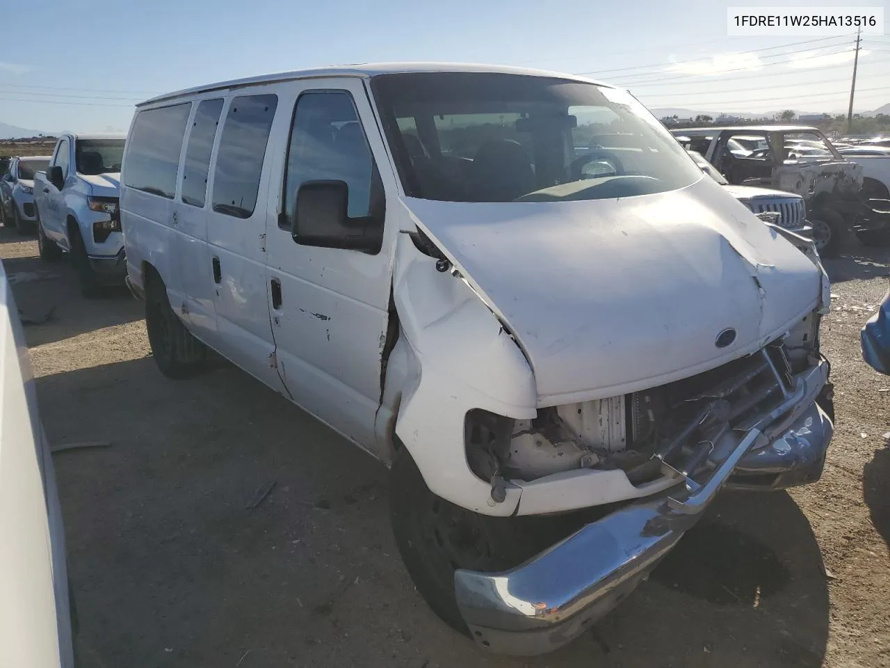 2005 Ford Econoline E150 Wagon VIN: 1FDRE11W25HA13516 Lot: 77196284