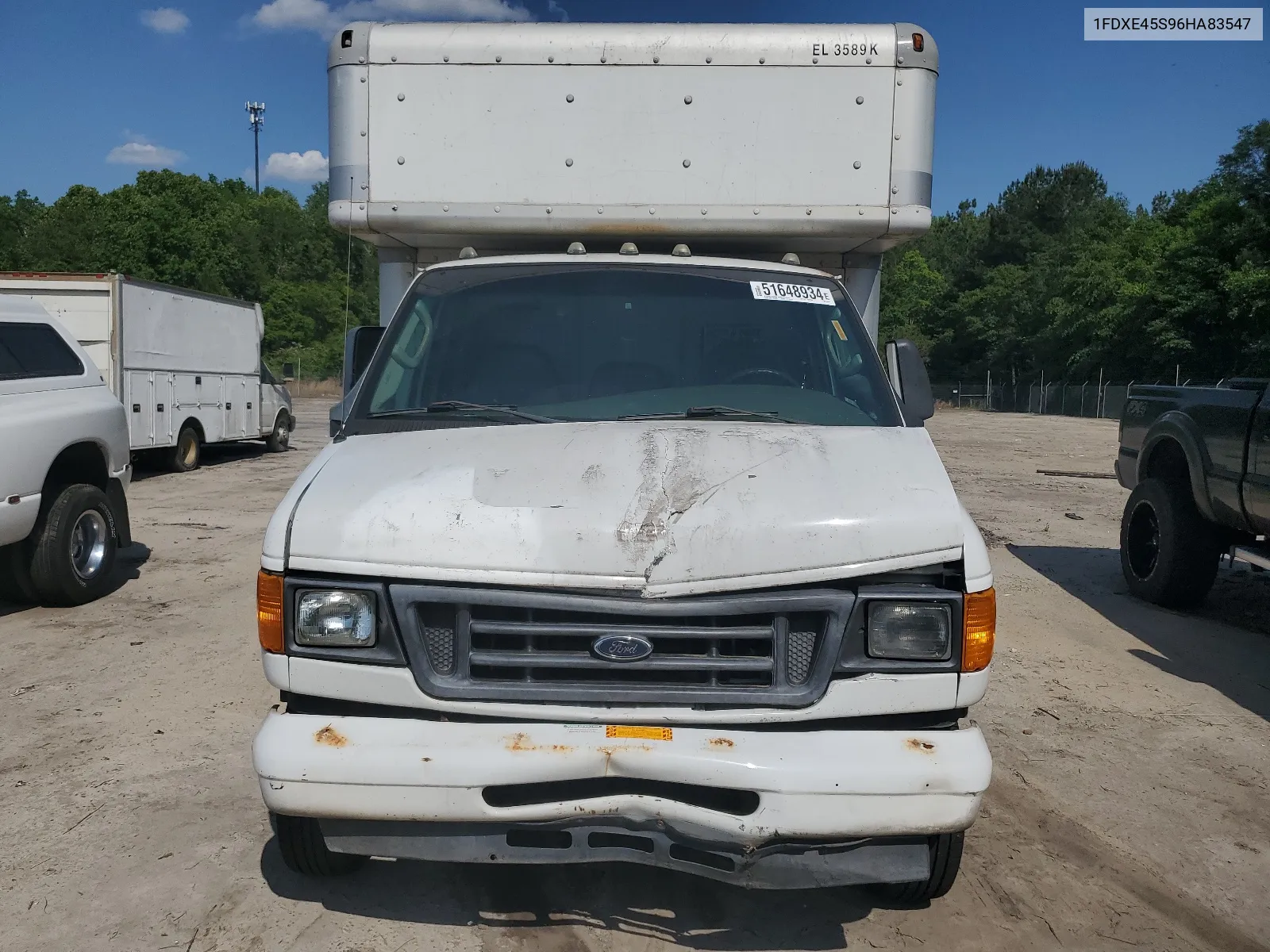 2006 Ford Econoline E450 Super Duty Cutaway Van VIN: 1FDXE45S96HA83547 Lot: 51648934