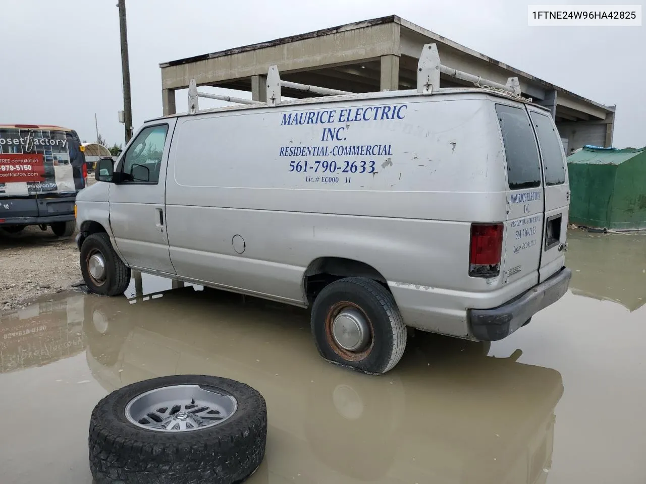 2006 Ford Econoline E250 Van VIN: 1FTNE24W96HA42825 Lot: 62492694