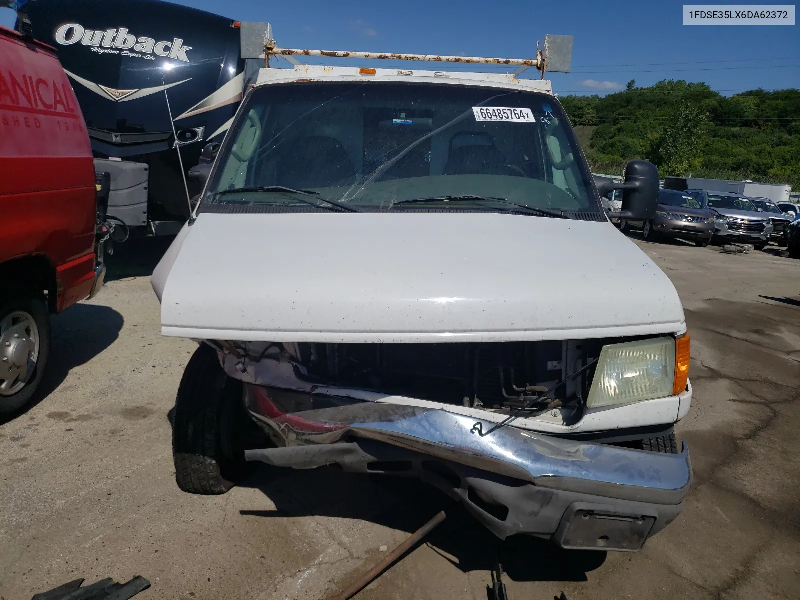 2006 Ford Econoline E350 Super Duty Cutaway Van VIN: 1FDSE35LX6DA62372 Lot: 66485764