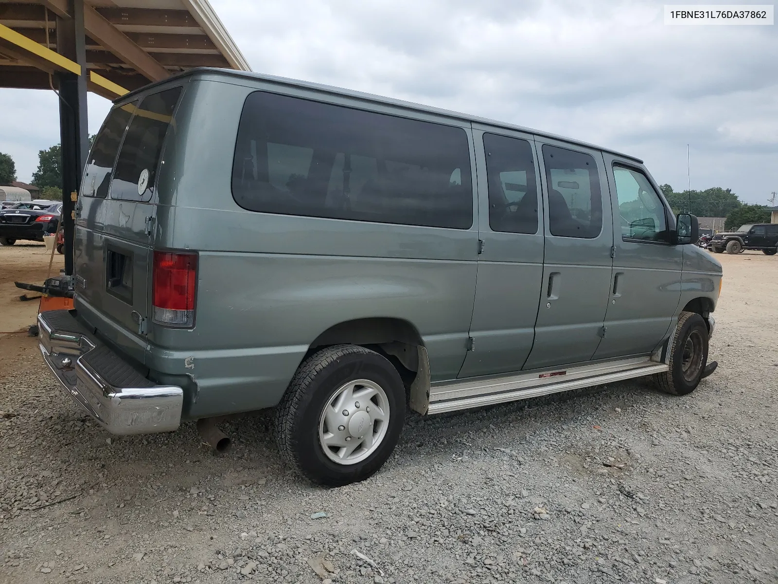 2006 Ford Econoline E350 Super Duty Wagon VIN: 1FBNE31L76DA37862 Lot: 66532394