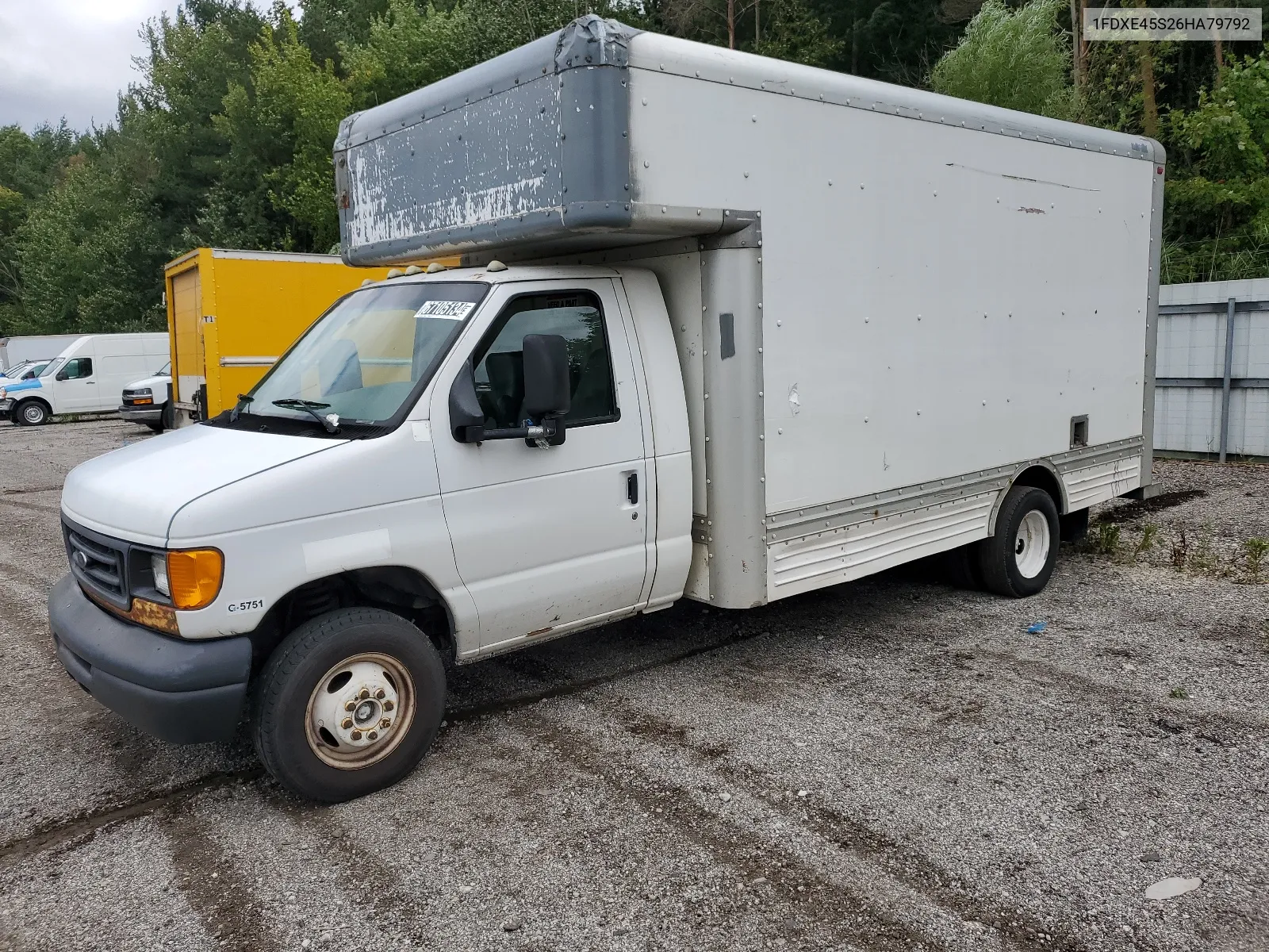 2006 Ford Econoline E450 Super Duty Cutaway Van VIN: 1FDXE45S26HA79792 Lot: 67105134