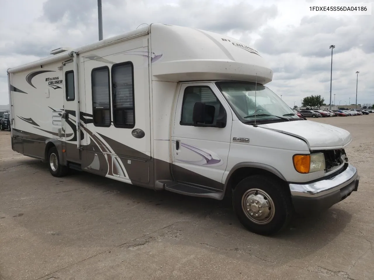 2006 Ford Econoline E450 Super Duty Cutaway Van VIN: 1FDXE45S56DA04186 Lot: 67589384