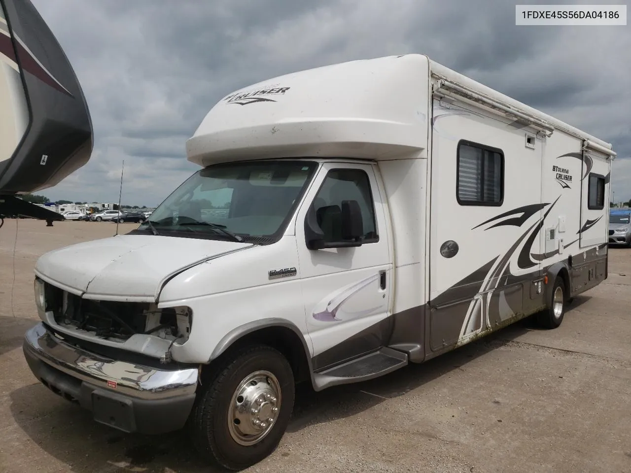 2006 Ford Econoline E450 Super Duty Cutaway Van VIN: 1FDXE45S56DA04186 Lot: 67589384