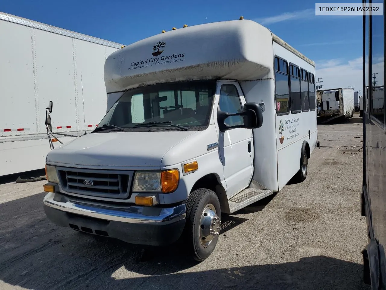 2006 Ford Econoline E450 Super Duty Cutaway Van VIN: 1FDXE45P26HA92392 Lot: 69862504