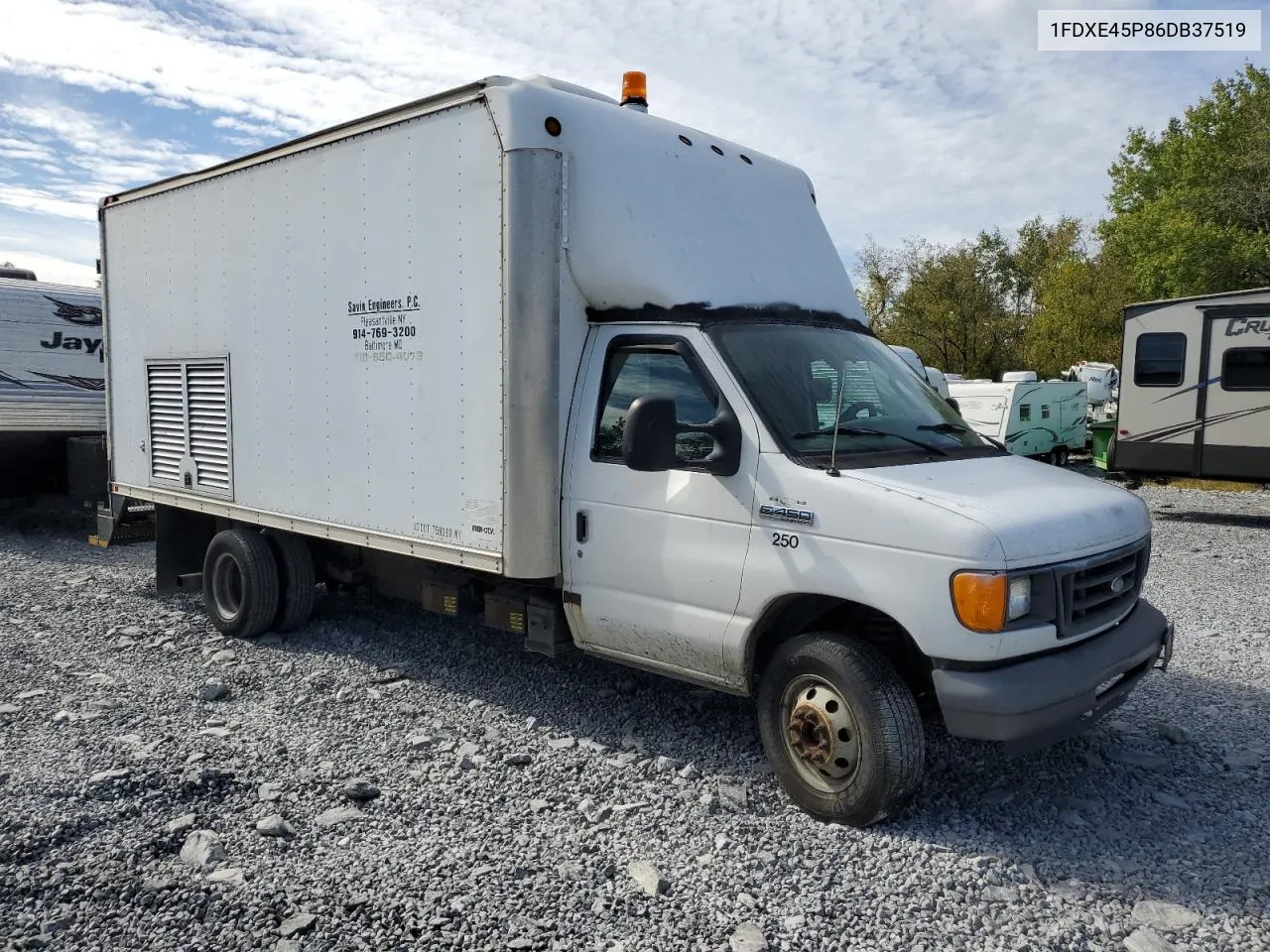 2006 Ford Econoline E450 Super Duty Cutaway Van VIN: 1FDXE45P86DB37519 Lot: 72616074