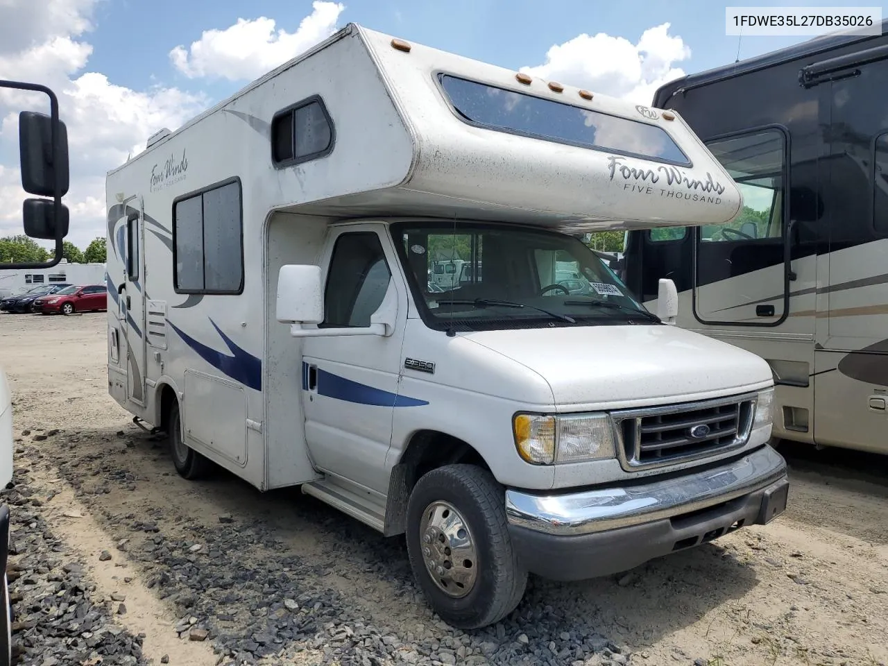 2007 Ford Econoline E350 Super Duty Cutaway Van VIN: 1FDWE35L27DB35026 Lot: 58698974