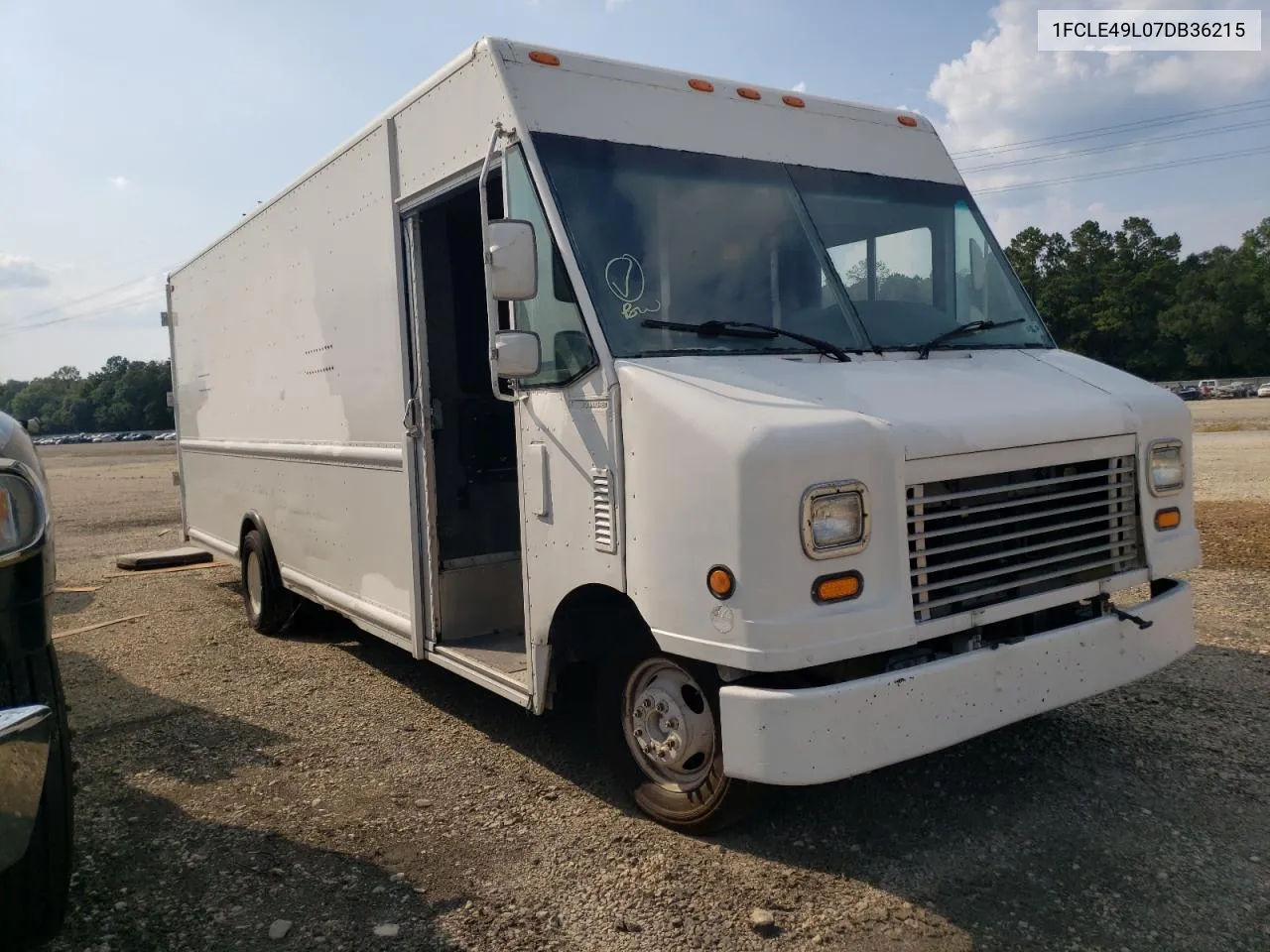 2007 Ford Econoline E450 Super Duty Commercial Stripped Chassis VIN: 1FCLE49L07DB36215 Lot: 63597574