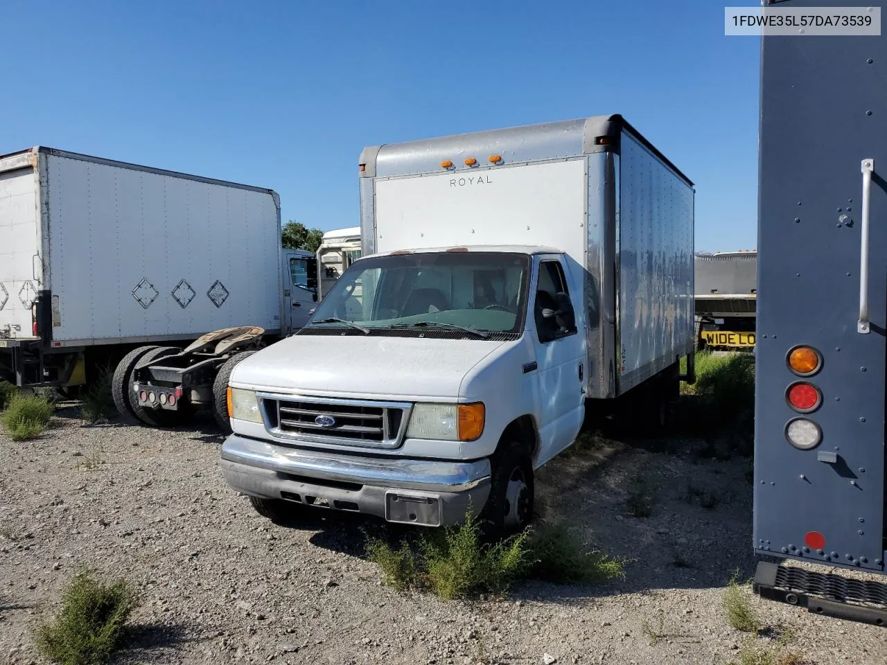 2007 Ford Econoline E350 Super Duty Cutaway Van VIN: 1FDWE35L57DA73539 Lot: 72169424