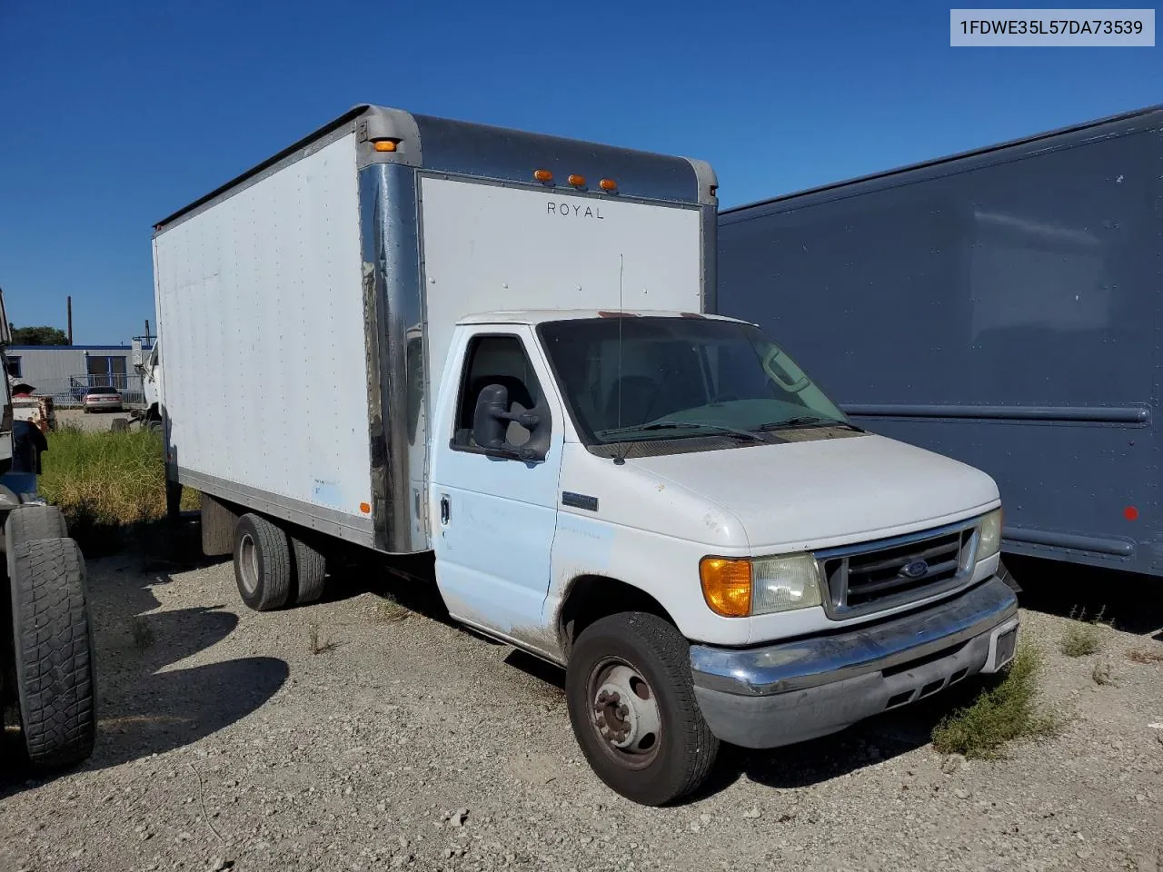 2007 Ford Econoline E350 Super Duty Cutaway Van VIN: 1FDWE35L57DA73539 Lot: 72169424